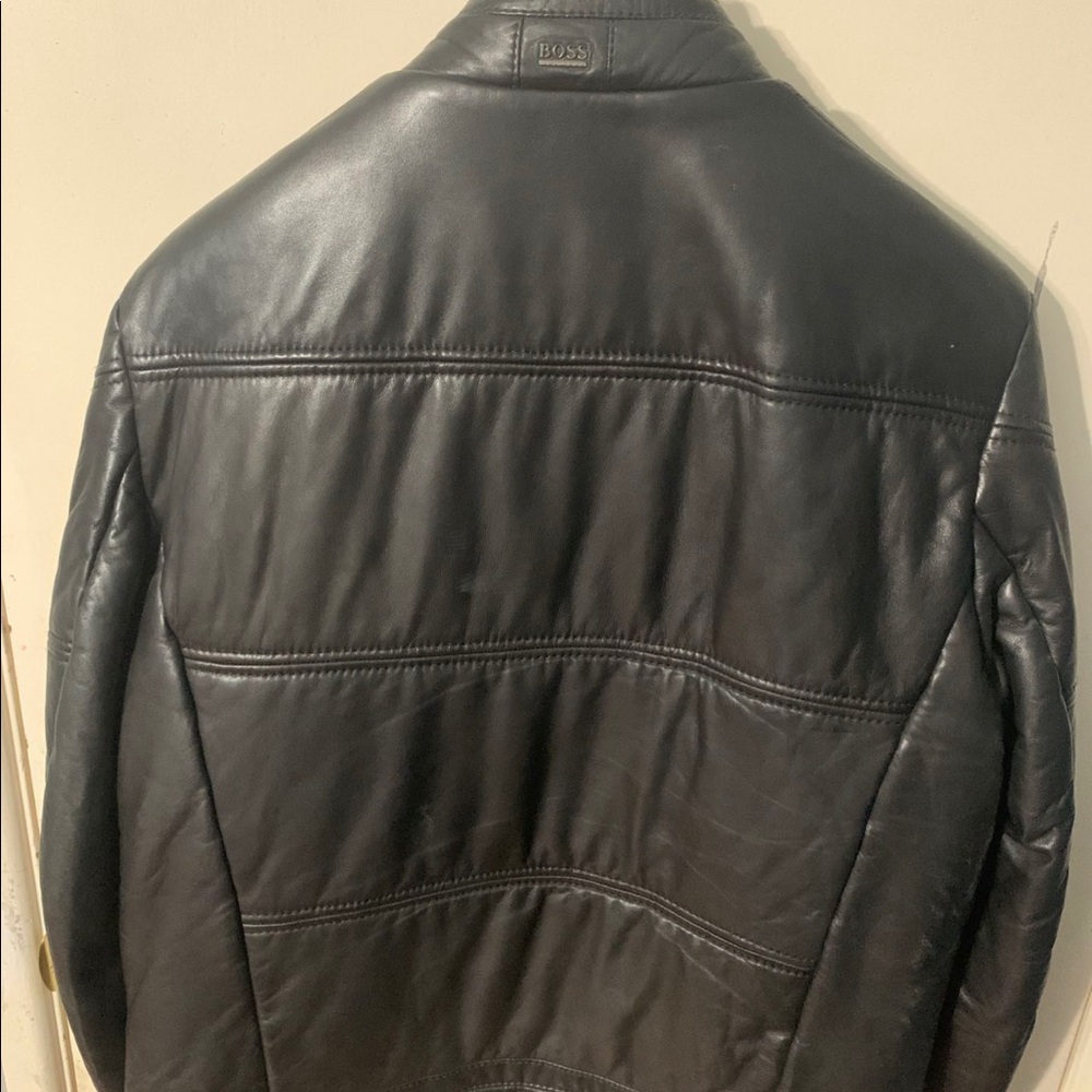 Leather jacket - Picture 2 of 3